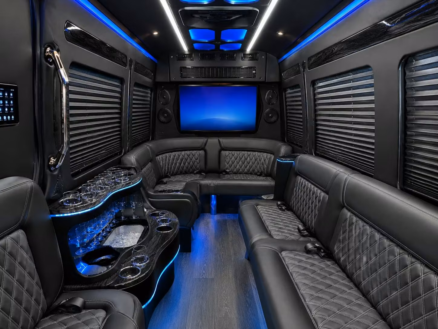 school field trip university group bus rentals near texas a m